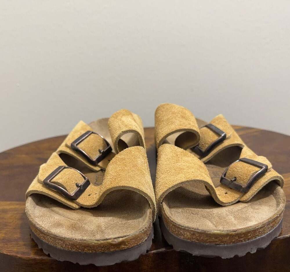 Birki's Arizona Suede Two-Strap Sandals Tan Size 41 B1